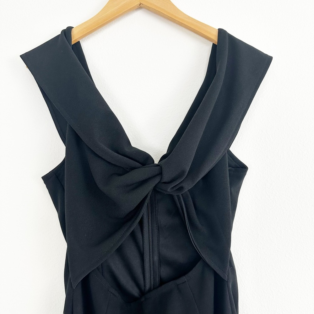 NWT Lulus Keep You Out Late Black Twist Front Cutout Midi Dress Size Medium - Picture 7 of 11